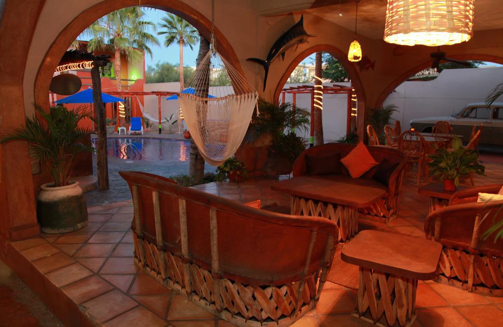 Leo'S Baja Oasis Hotel Ла Пас Екстериор снимка