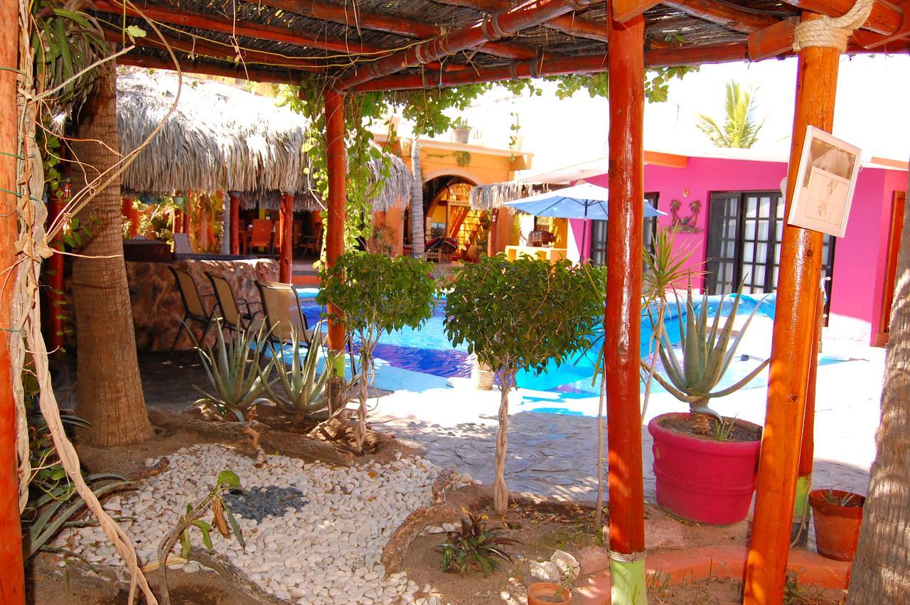 Leo'S Baja Oasis Hotel Ла Пас Екстериор снимка